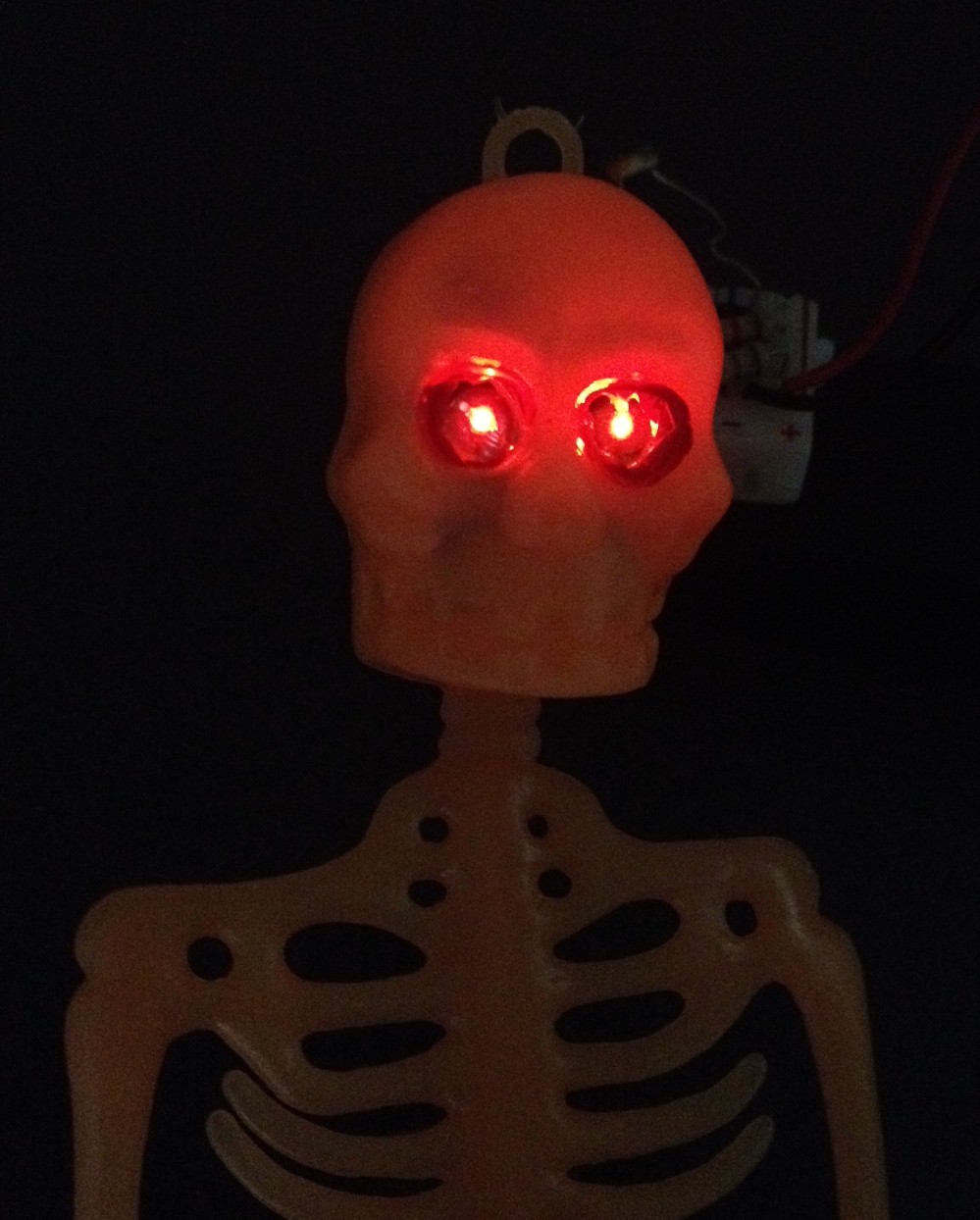 Halloween Photoresistor Circuit